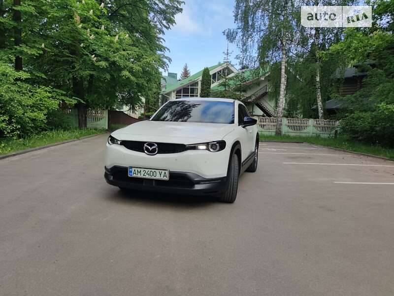 2021 mazda mx-30