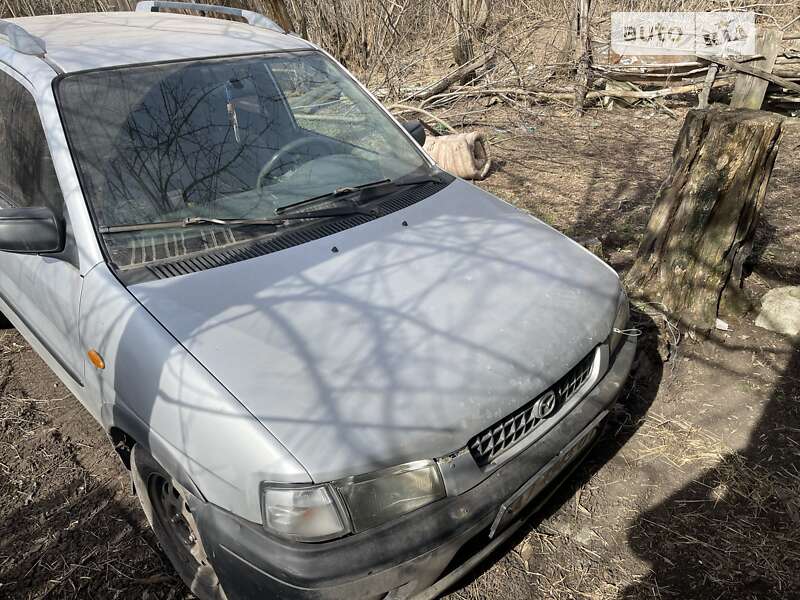 1999 mazda demio