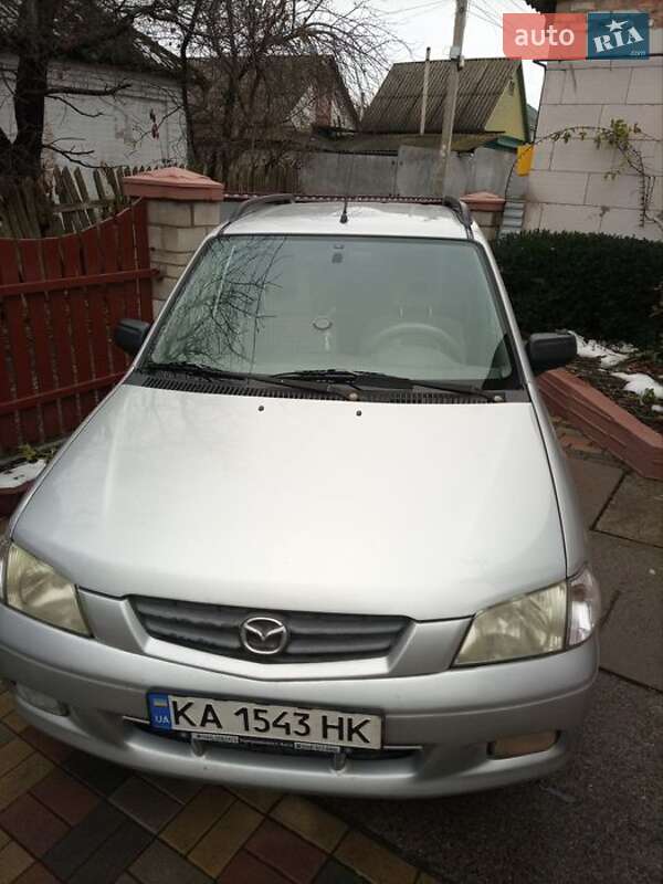 2001 mazda demio