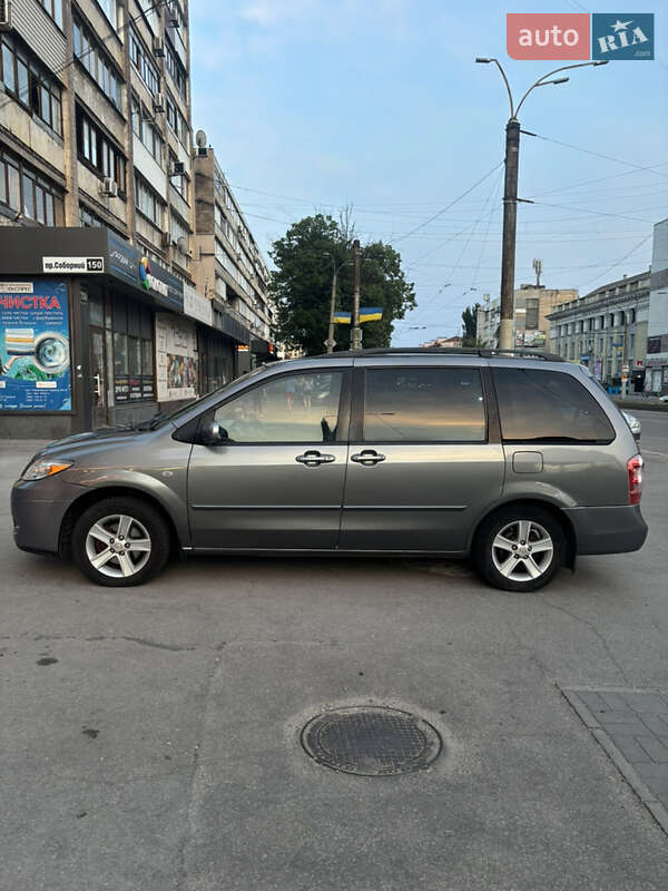 2004 mazda mpv