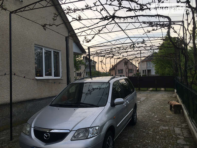 2002 mazda mpv