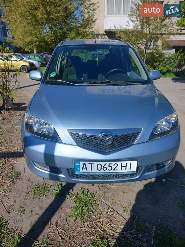 2003 mazda 2