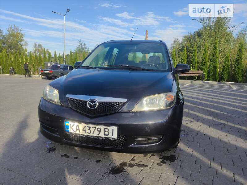 2003 mazda 2