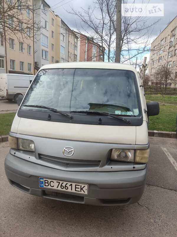 2001 mazda e-series