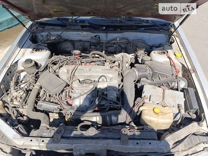 1988 nissan maxima