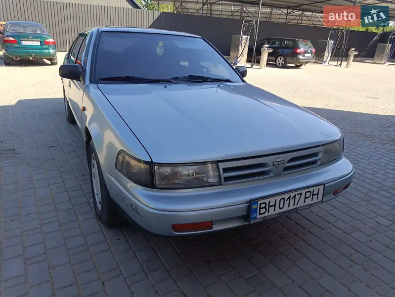 1990 nissan maxima