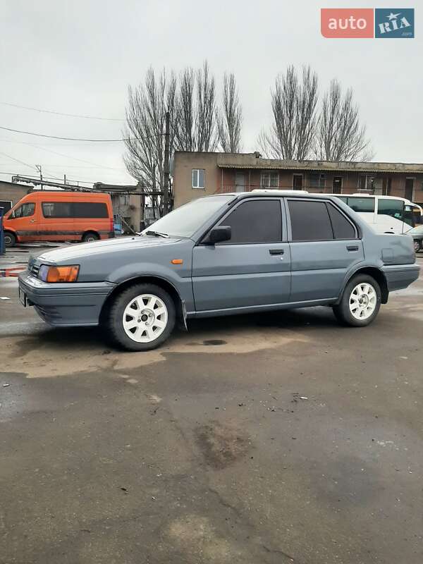 1986 nissan sunny