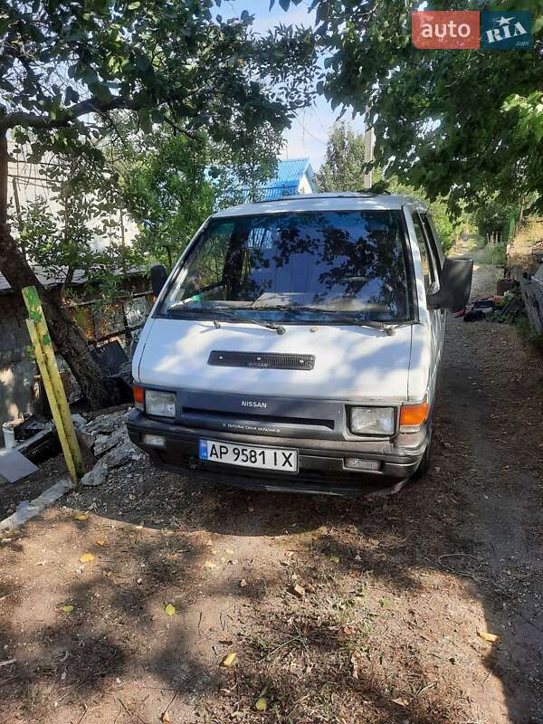 1988 nissan vanette