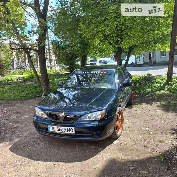 2000 nissan primera