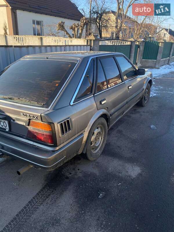 1986 nissan bluebird