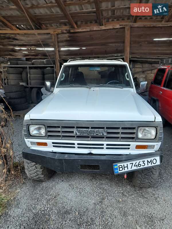 1985 nissan patrol