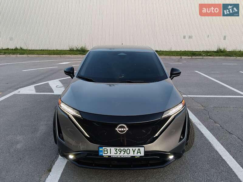 2022 nissan ariya