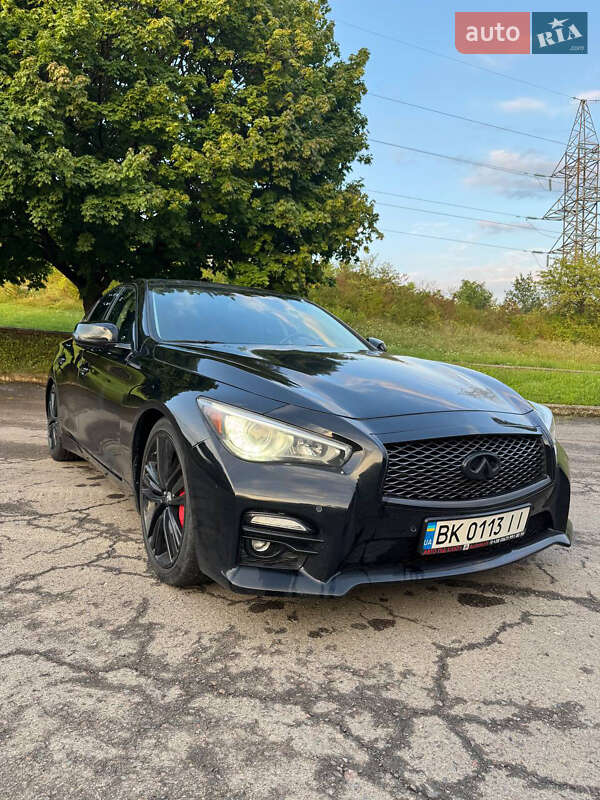 2013 infiniti q50