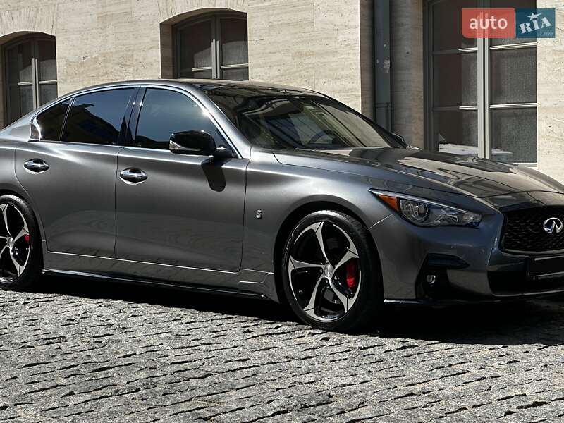 2015 infiniti q50