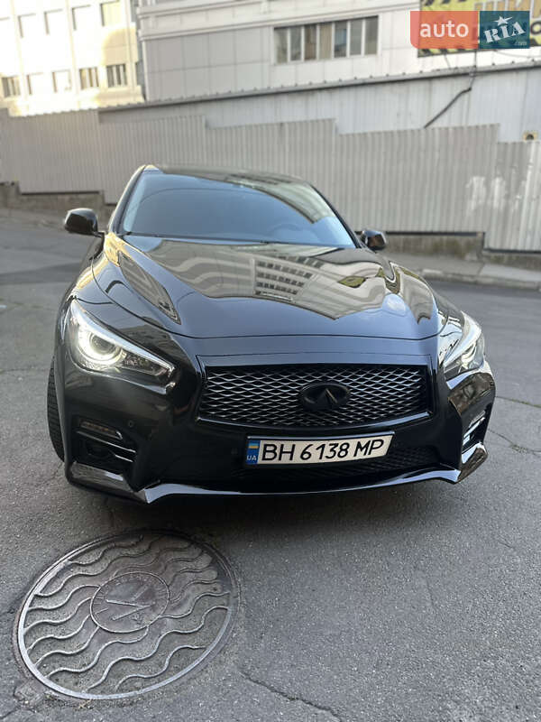 2015 infiniti q50