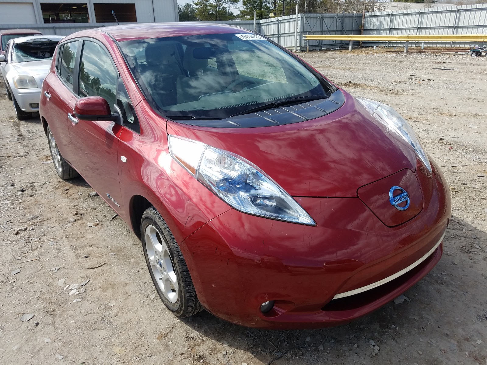2011 nissan leaf sv