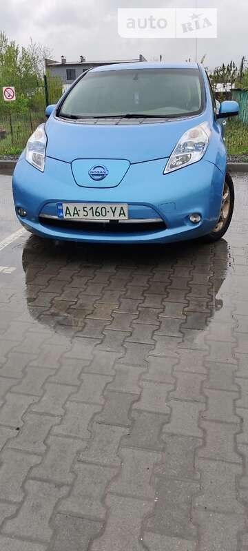 2012 nissan leaf