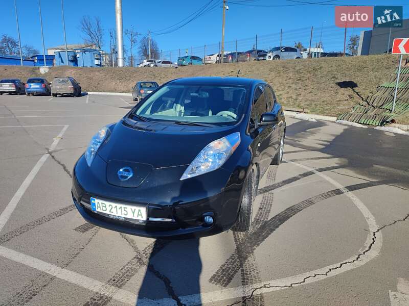 2012 nissan leaf