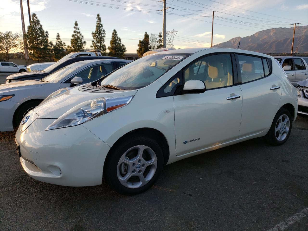 2011 nissan leaf
