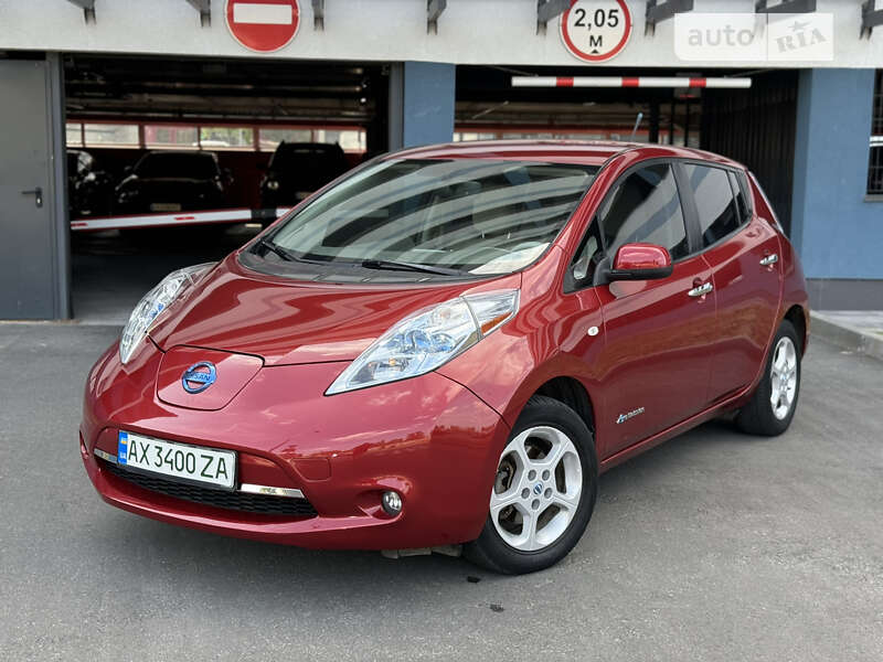 2012 nissan leaf