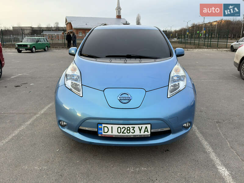 2012 nissan leaf