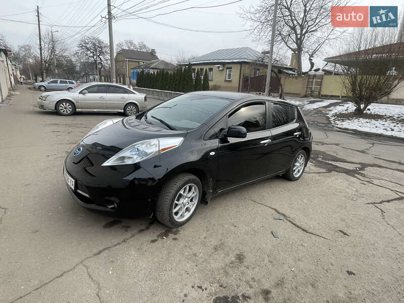 2012 nissan leaf