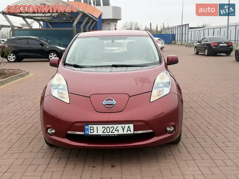 2011 nissan leaf