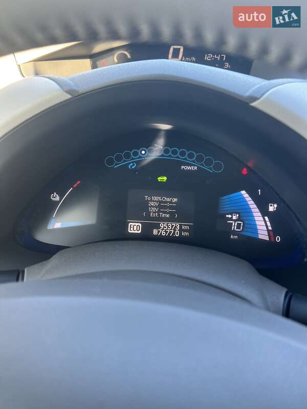 2012 nissan leaf