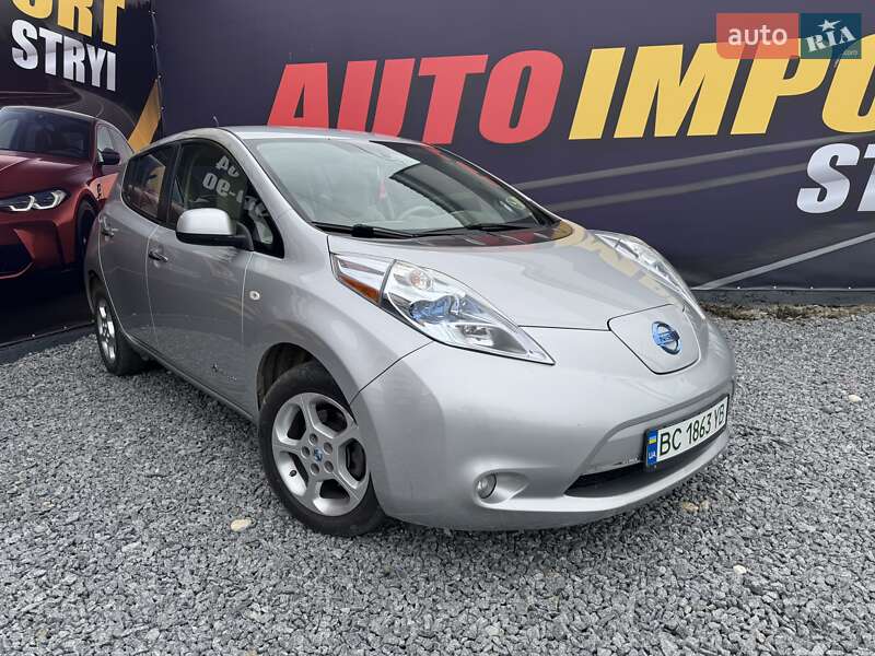 2012 nissan leaf