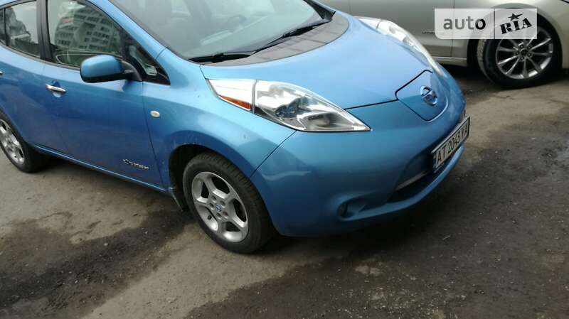 2012 nissan leaf