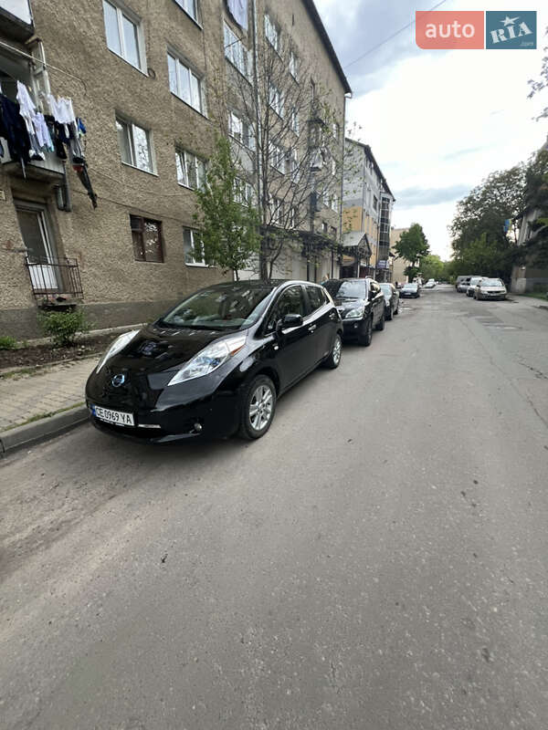 2011 nissan leaf