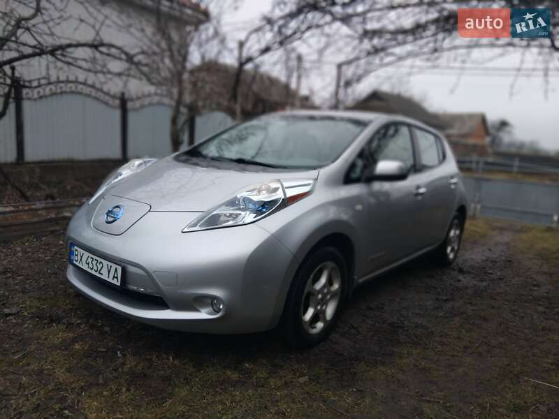 2012 nissan leaf