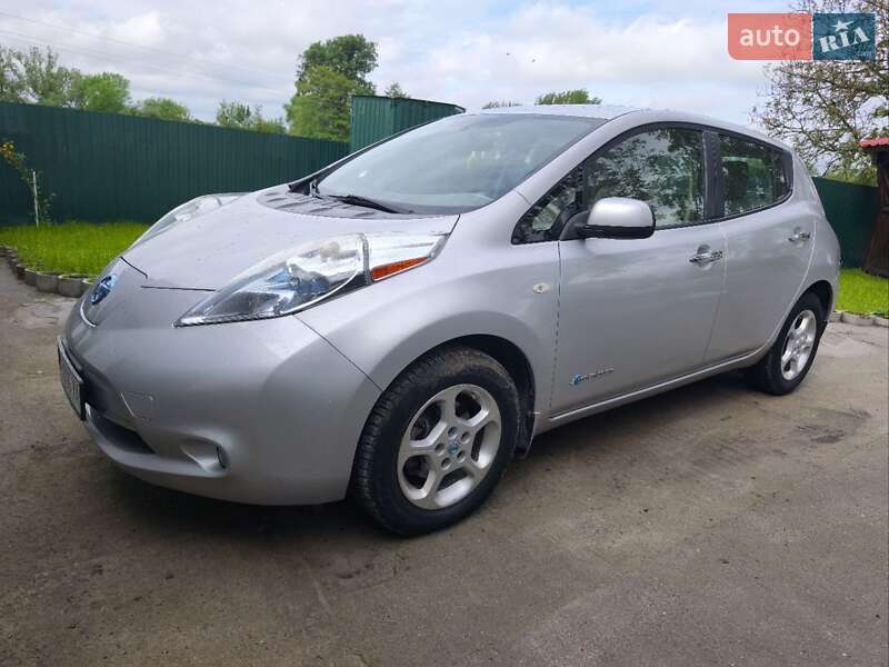 2012 nissan leaf