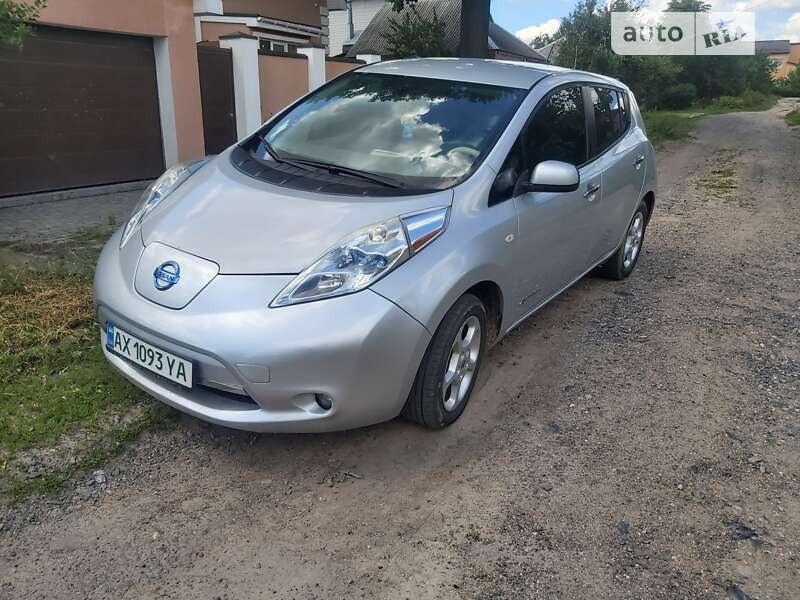 2012 nissan leaf