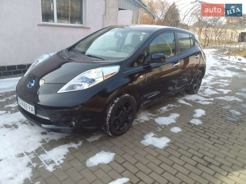 2012 nissan leaf