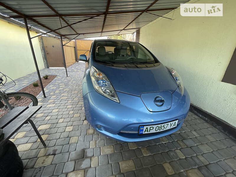2012 nissan leaf