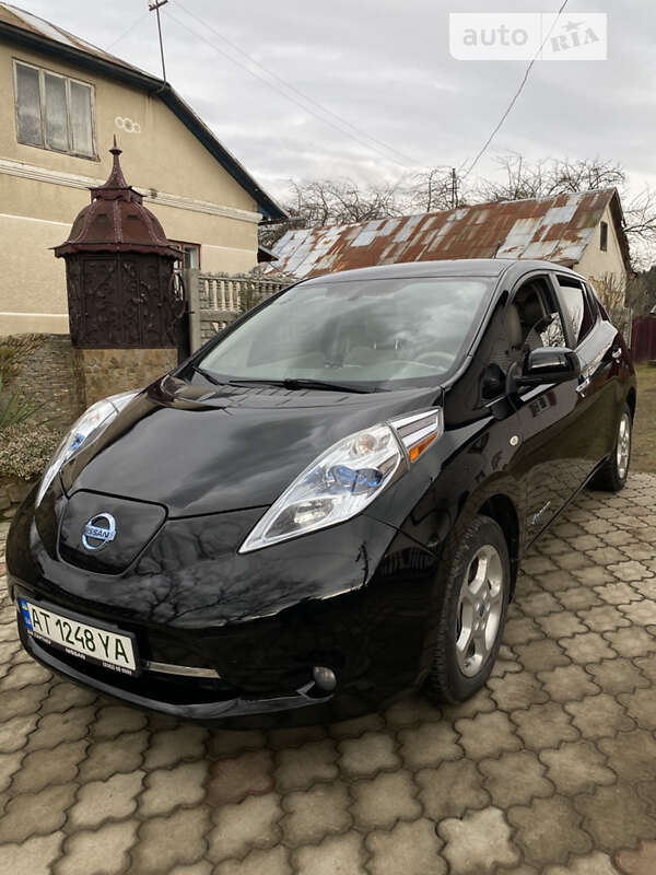 2011 nissan leaf