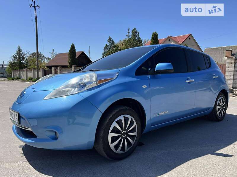 2011 nissan leaf