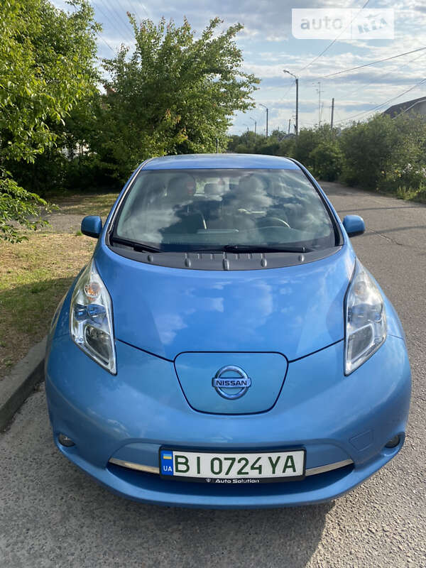 2011 nissan leaf