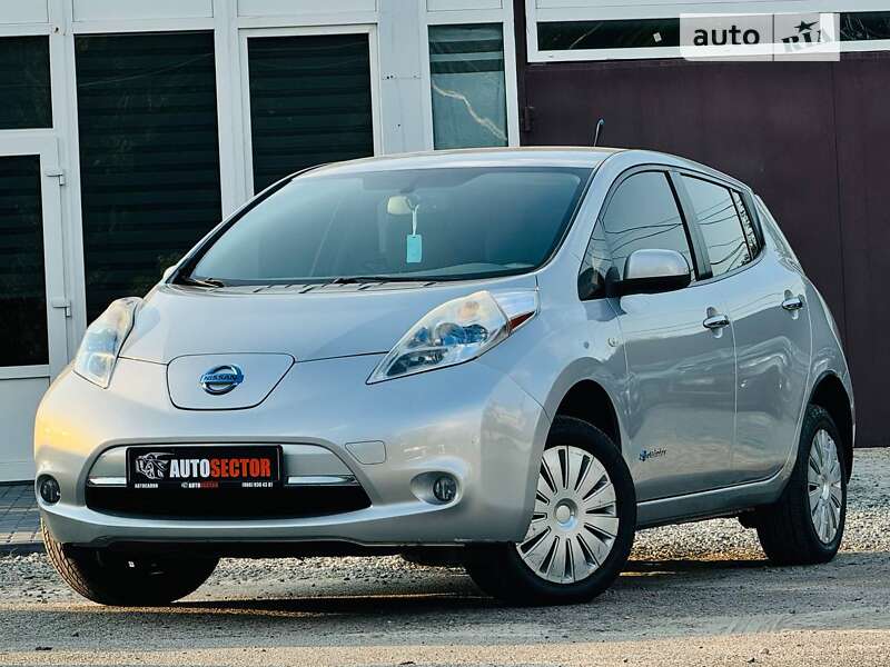 2012 nissan leaf