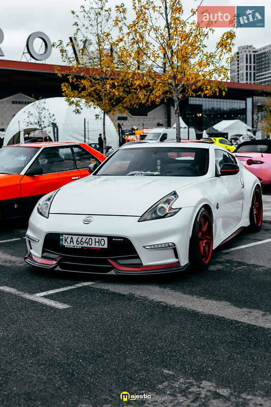 2017 nissan 370z