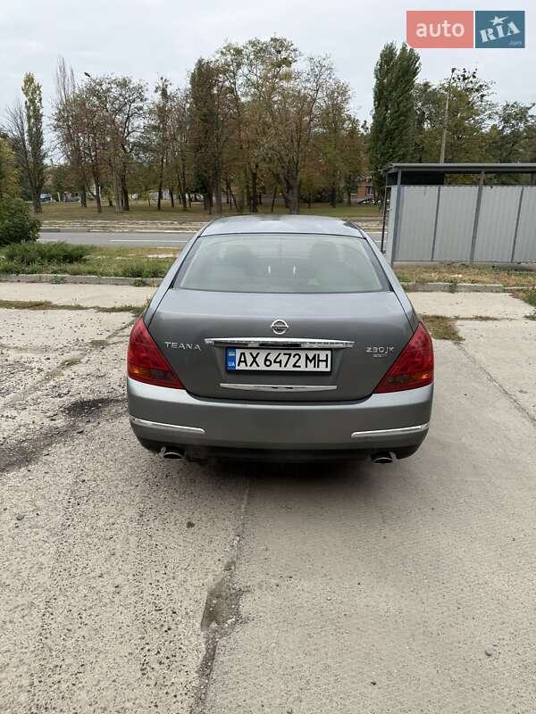 2006 nissan teana