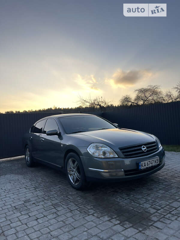 2006 nissan teana