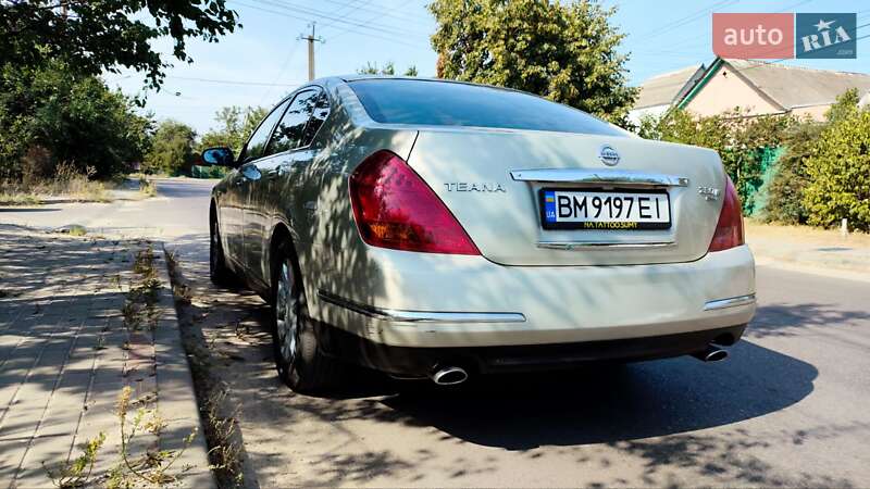 2006 nissan teana