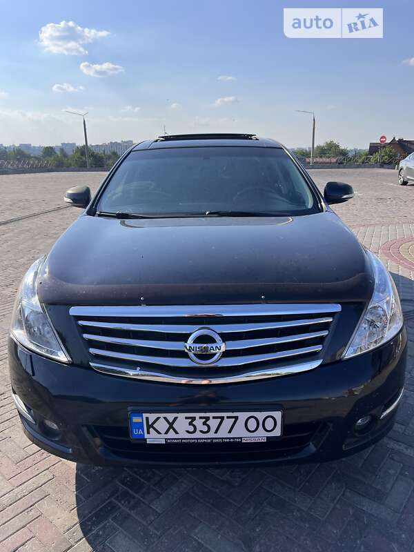 2010 nissan teana
