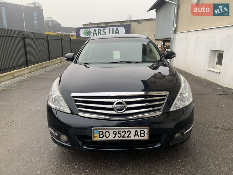 2010 nissan teana