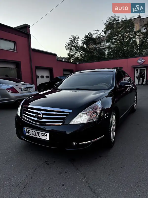 2011 nissan teana