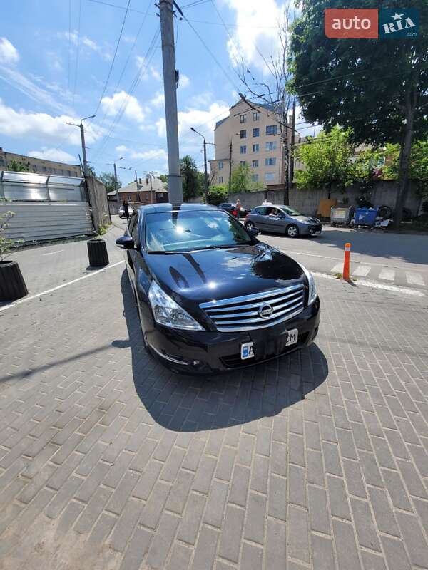 2011 nissan teana