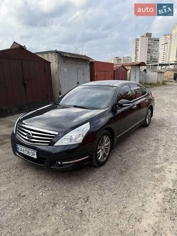 2012 nissan teana