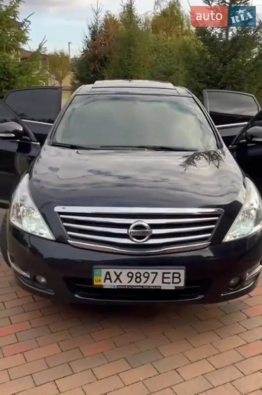 2012 nissan teana